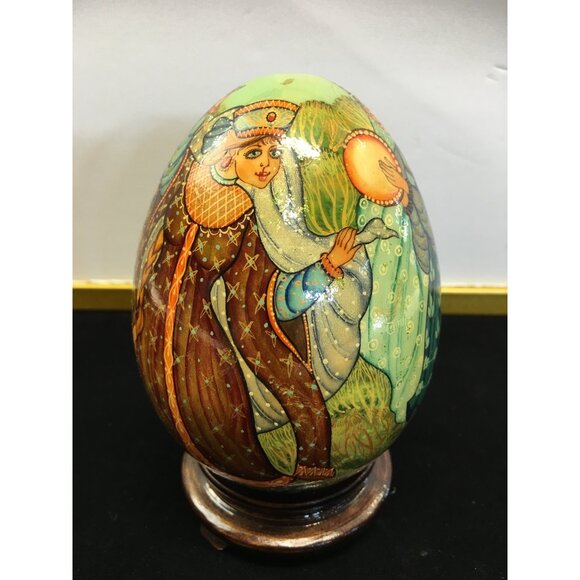 Vintage Russian Painted Lacquered Wooden Egg Folk Art with Stand 6'' Tall - Picture 5 of 14
